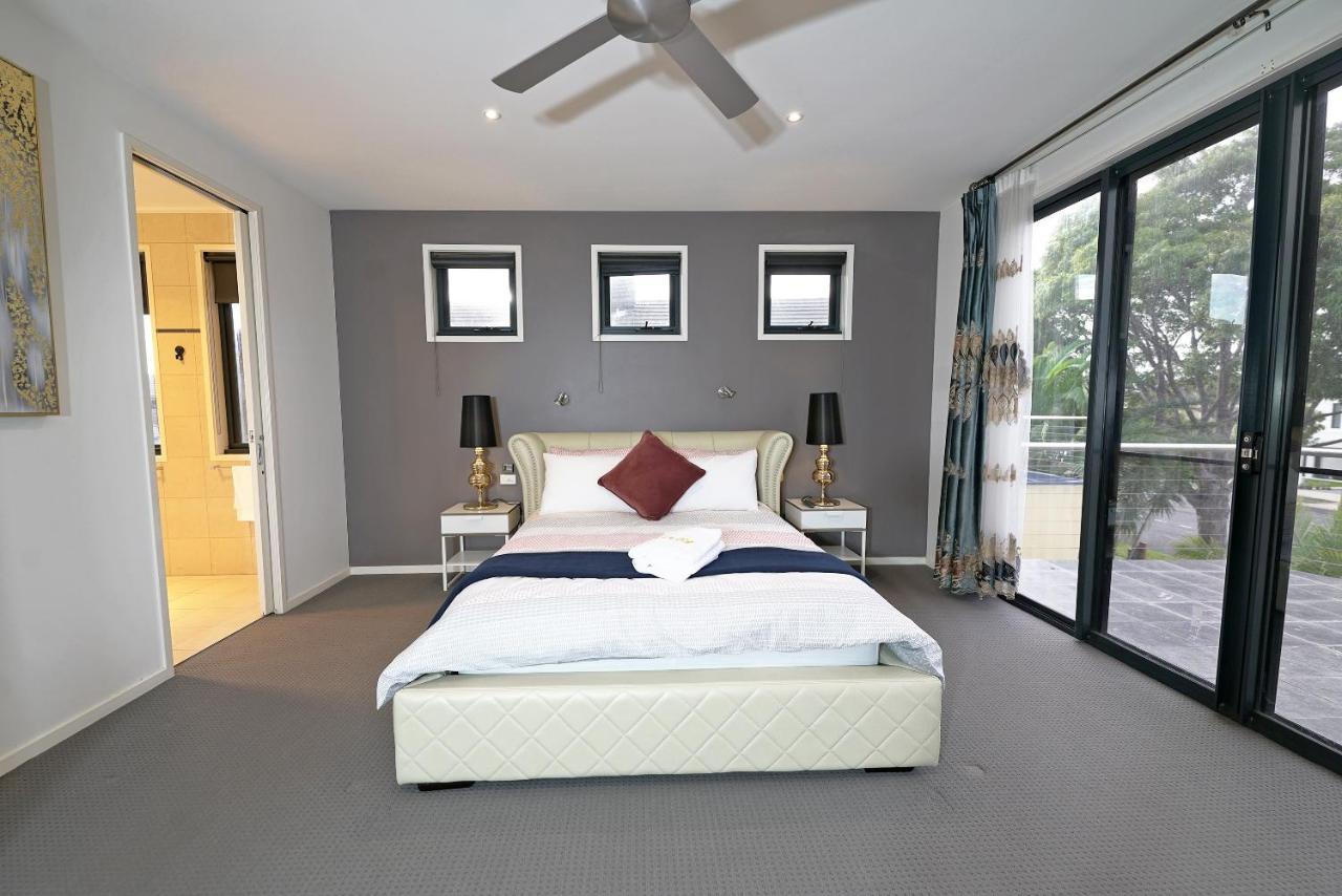 Luxury 7Brm Entire House Lakeview Blackswans Wifi Bbq Resort Point Cook Exterior foto